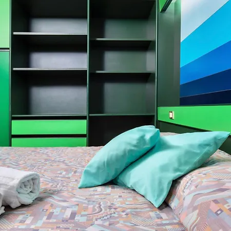 아파트호텔 Ecovillage With Swimming-pool Surrounded By Greenery, With Air Conditioning And Outdoor Private Area