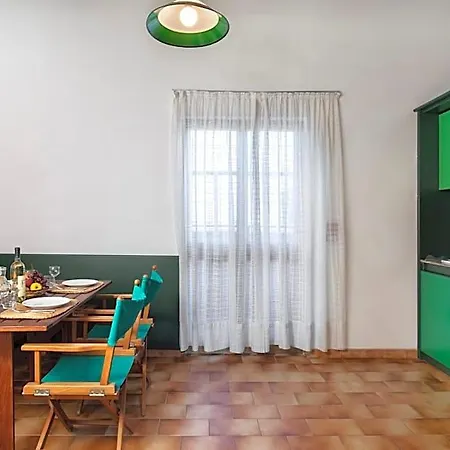 Hotel apartamentowy Ecovillage With Swimming-pool Surrounded By Greenery, With Air Conditioning And Outdoor Private Area