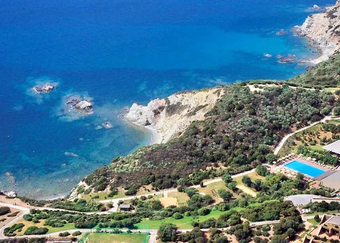 Ecovillage With Swimming-pool Surrounded By Greenery, With Air Conditioning And Outdoor Private Area Apart Otel 3*